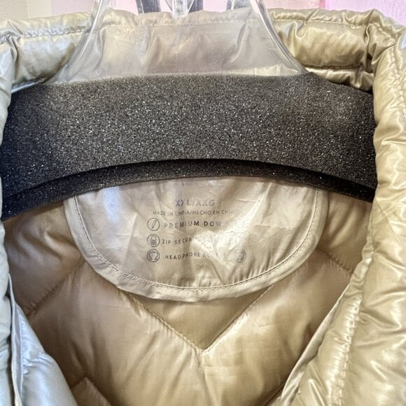 Women’s Calvin Klein Metallic Quilted Down Vest – Size XXL – Premium Down - Picture 5 of 5